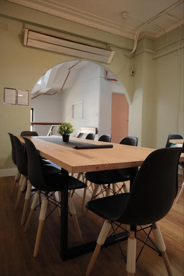 Carrichostel Melbourne Eksteriør billede